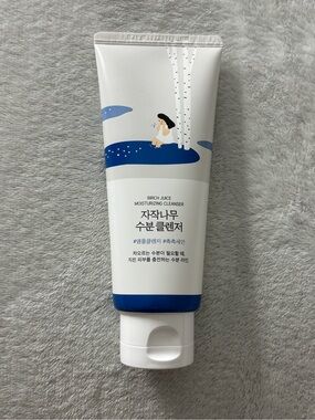 ROUND LAB Birch Juice Moisturizing Cleanser 150 mL / 5.07 fl oz